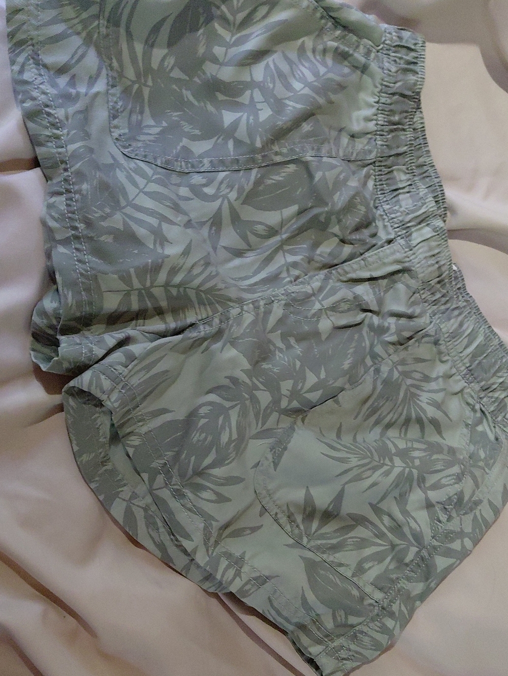 C&C California Sage Green Leaf-Print Athletic Shorts